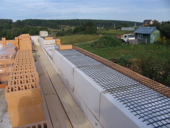 Рулон - Сетка строительная базальтовая, 50 м, 2,5х2,5 см Рулон - Сетка строительная базальтовая, 50 м, 2,5х2,5 см